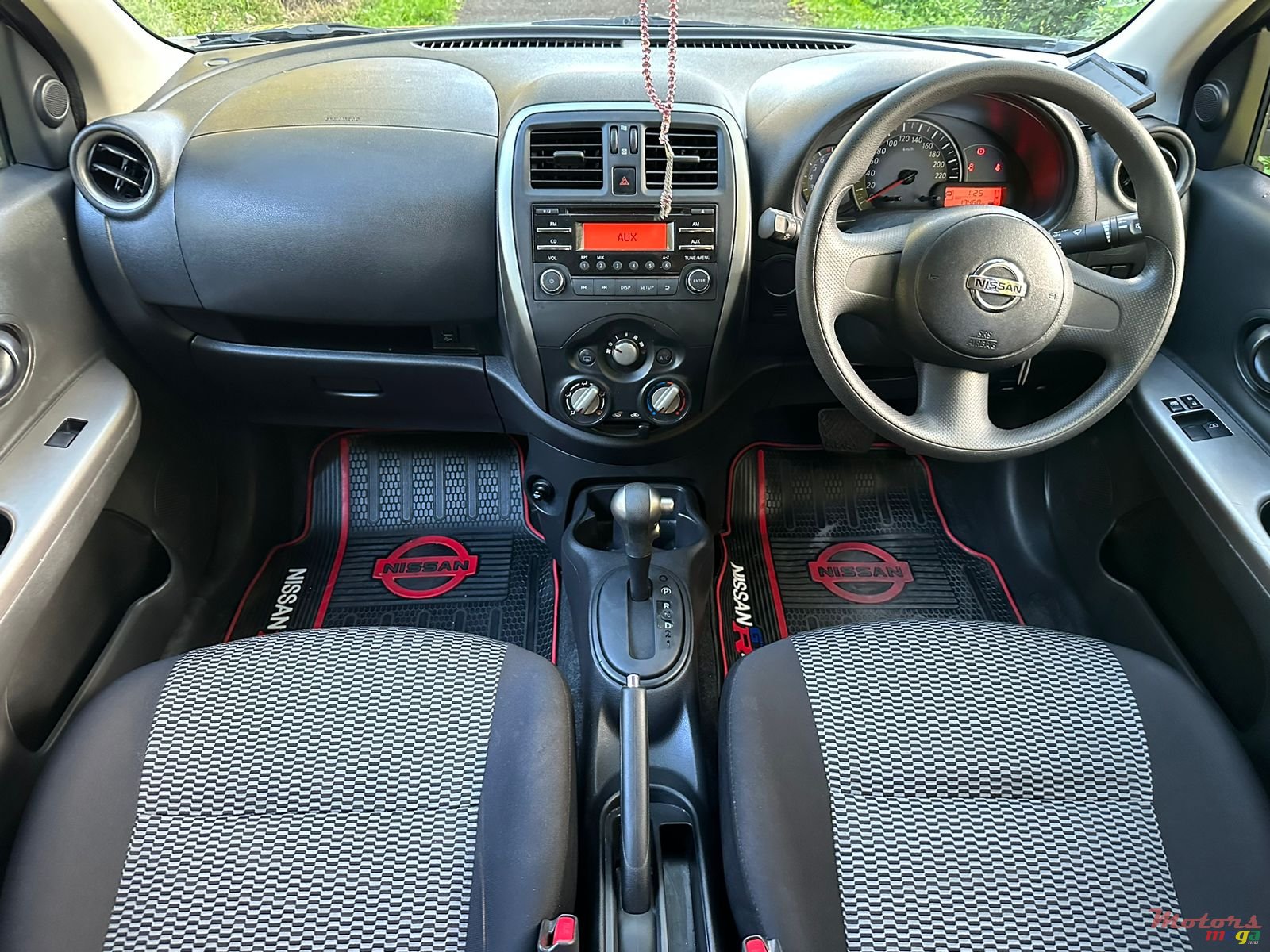 2017' Nissan Micra photo #5