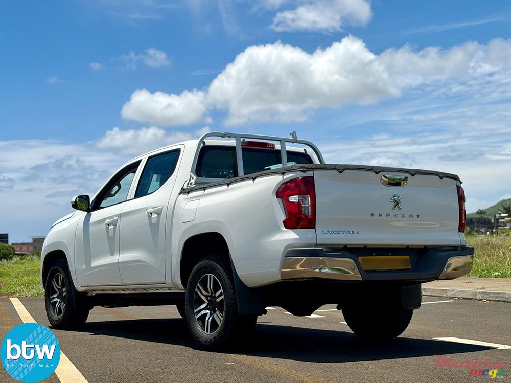 2022' Peugeot LANDTREK 4x4 photo #3