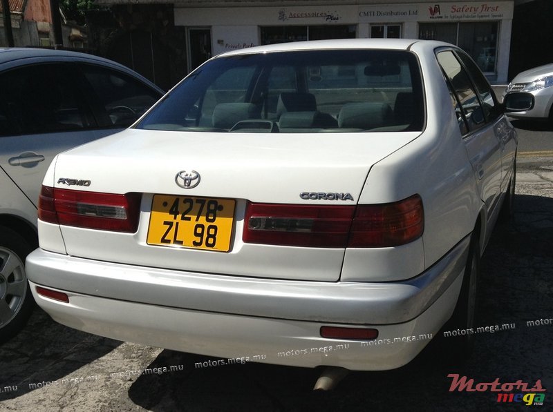 1998' Toyota Premio photo #3