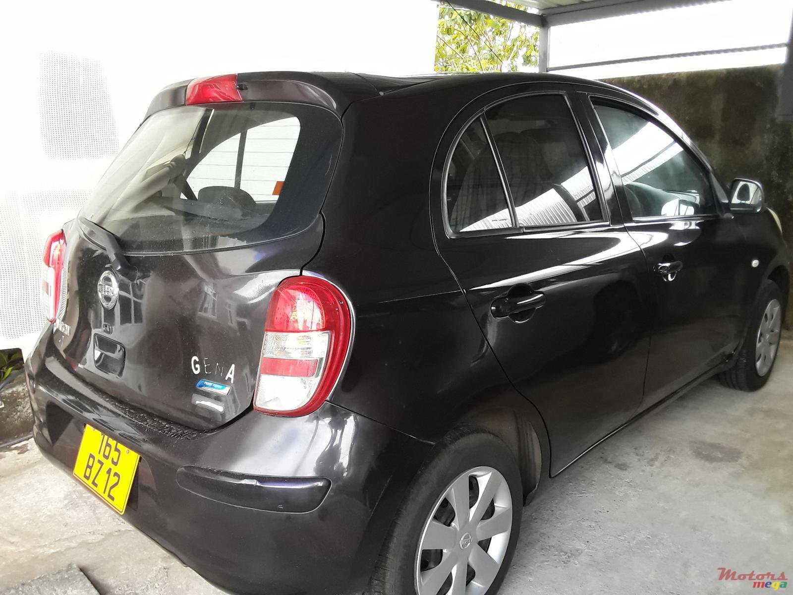 2012' Nissan March photo #1