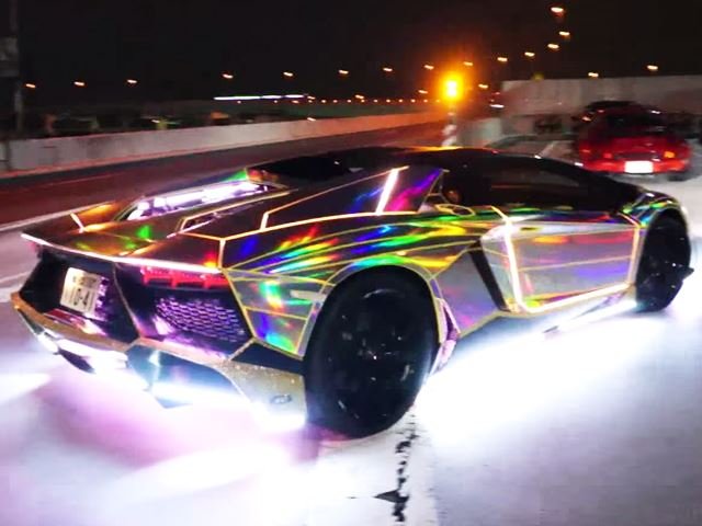 This Is the Flashiest Flame-Shooting Lamborghini You'll Ever See