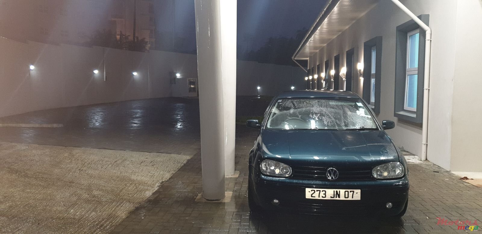 2007' Volkswagen Golf IV photo #2