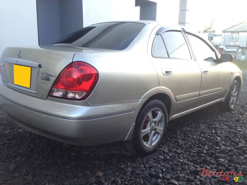 2004' Nissan Sunny photo #3