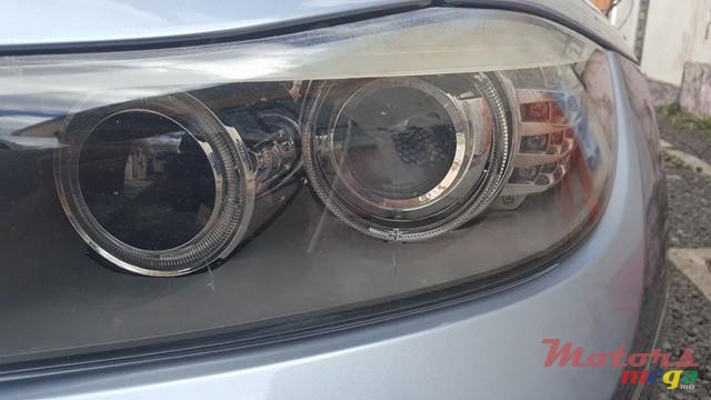 2009' BMW 320i M-Sport photo #6