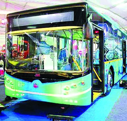 600 Autobus ‘Semi-Low Floor’ pour les Trois Prochaines Années