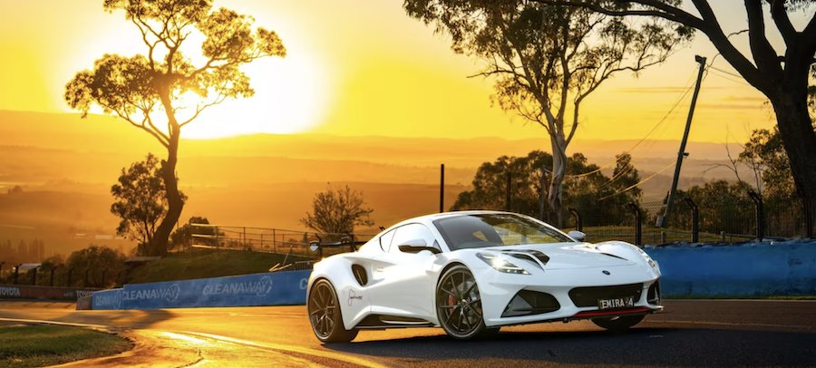 Lotus Emira Bathurst Edition