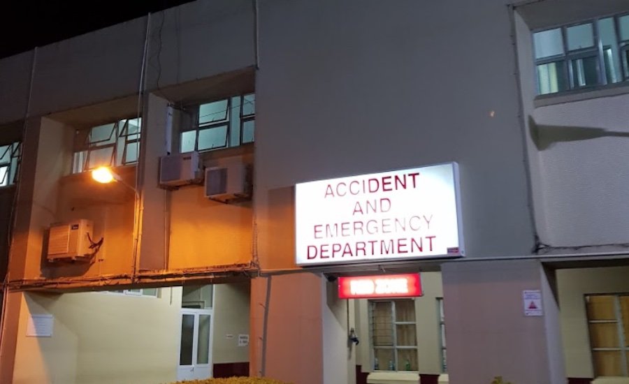 Une femme de 72 ans porte plainte après une chute en descendant d’un autobus