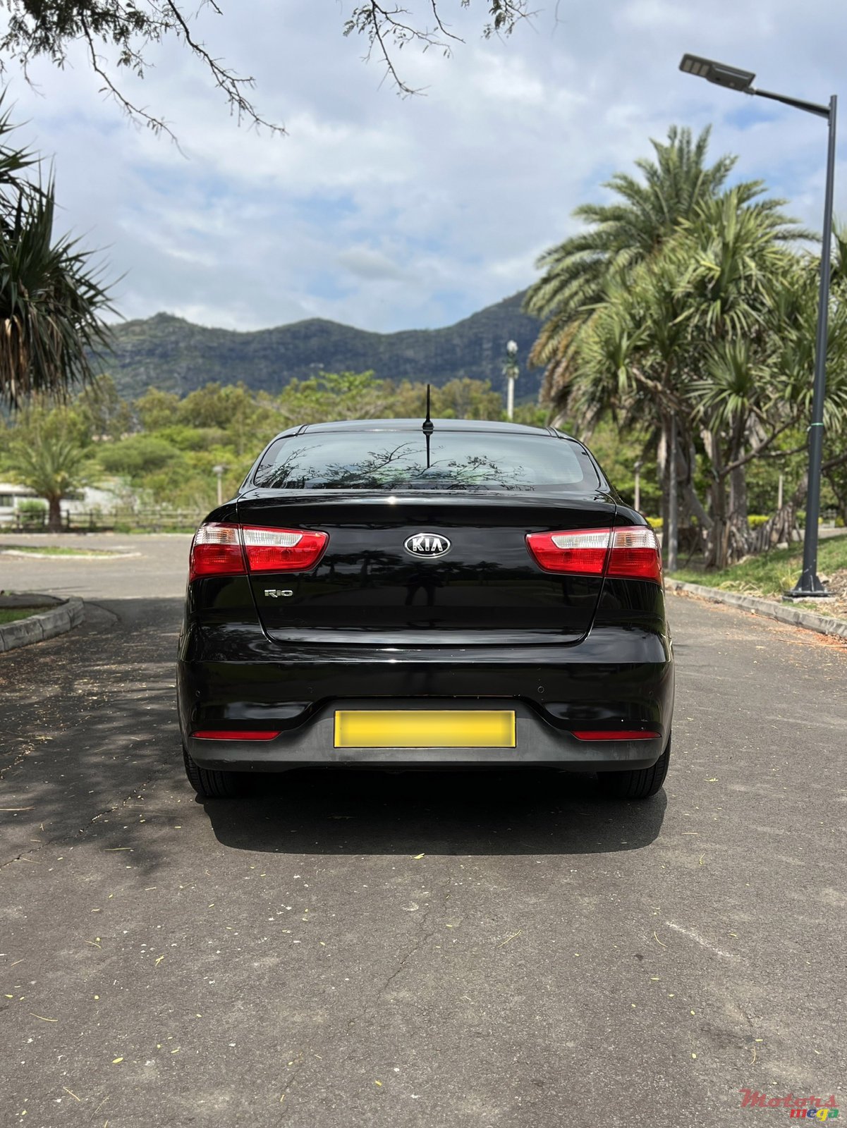 2017' Kia Rio photo #4