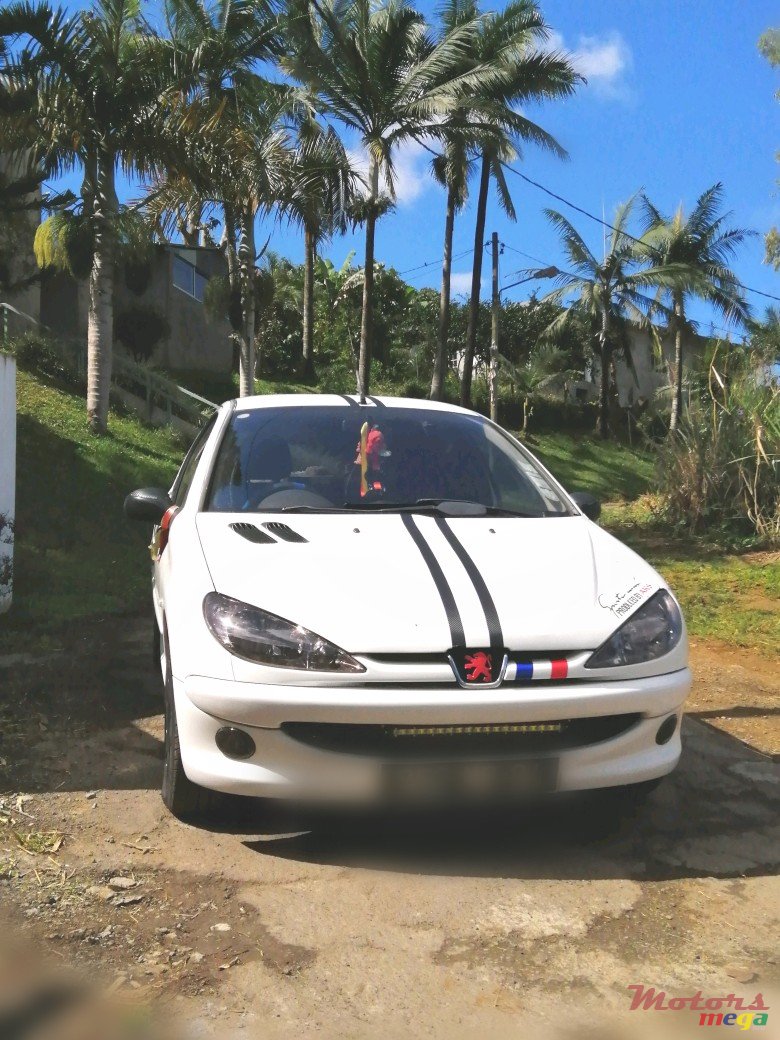 2004' Peugeot 206 photo #1