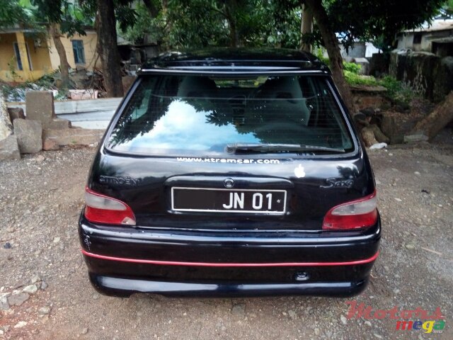 2001' Citroen Saxo photo #3