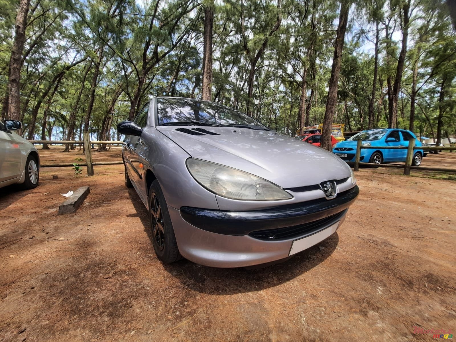 2001' Peugeot 206 photo #3