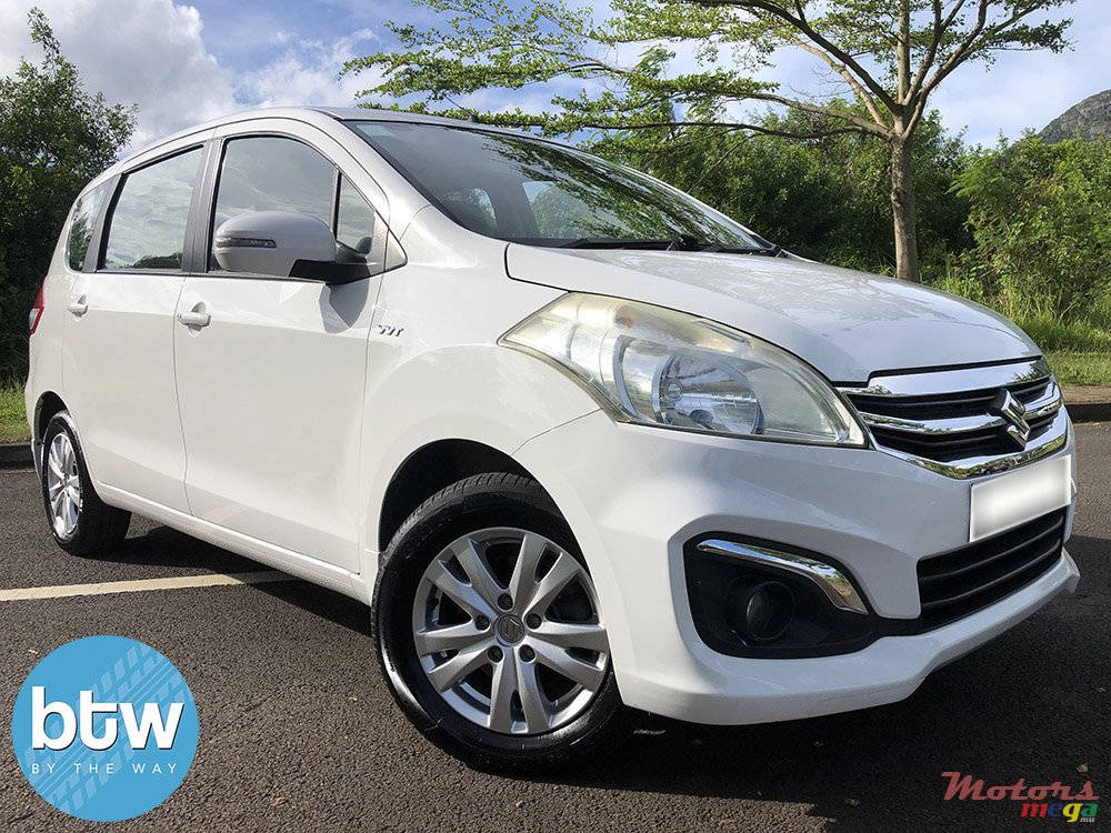 2018' Suzuki Ertiga photo #1