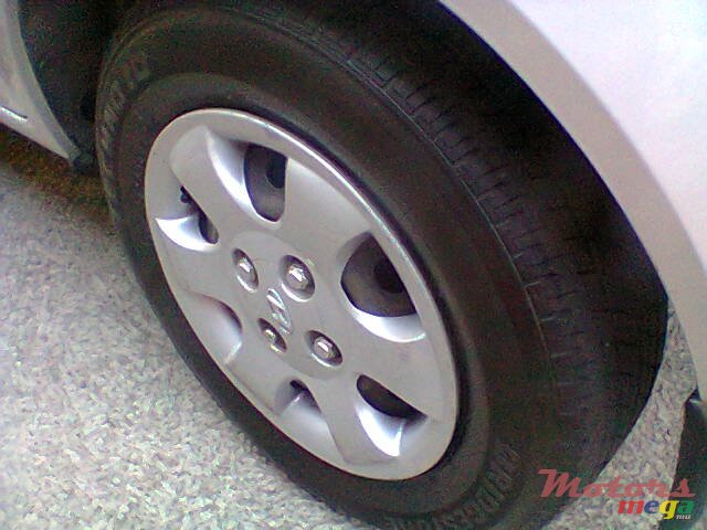 2005' Hyundai photo #5