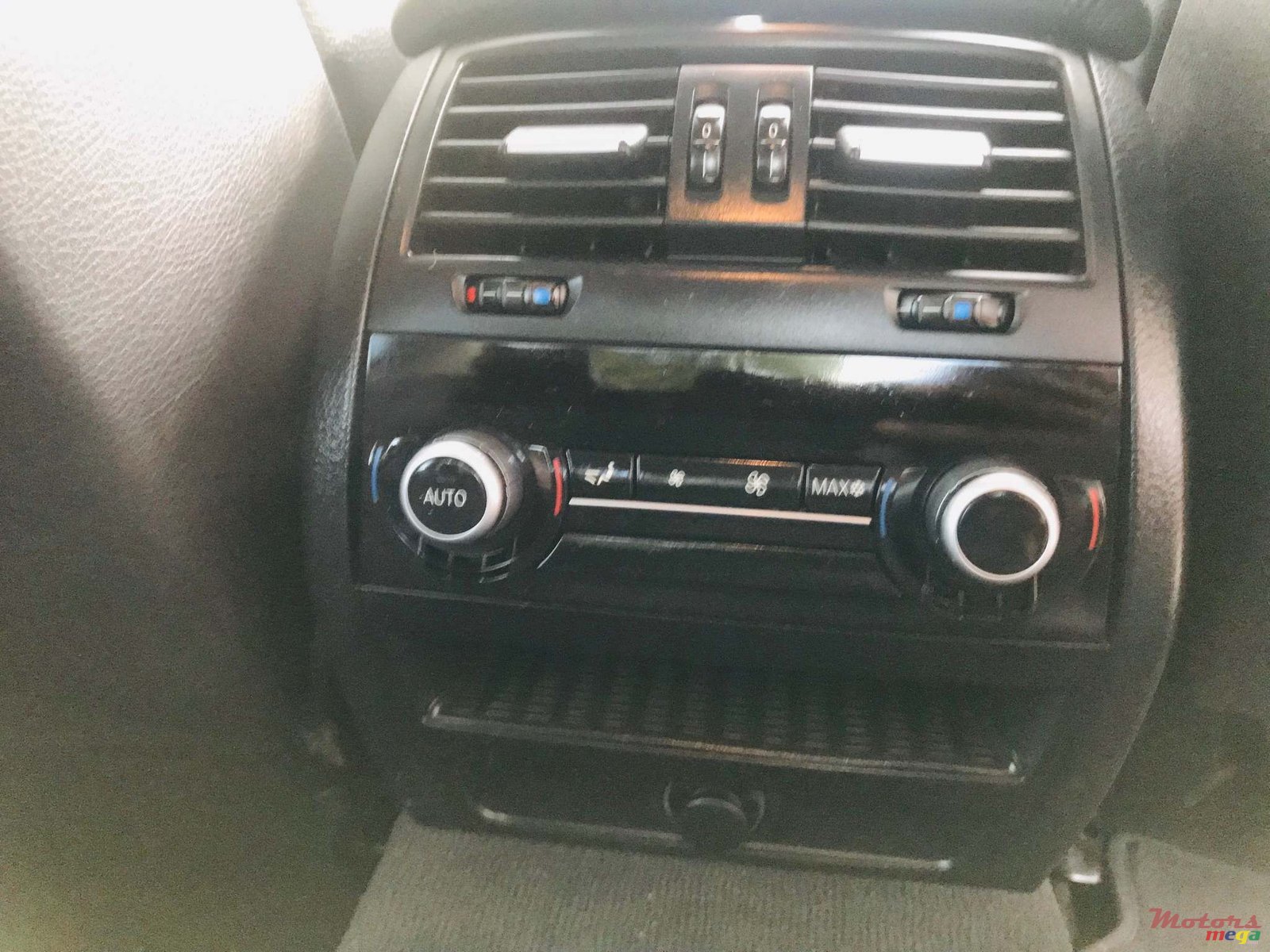 2012' BMW 535 photo #5