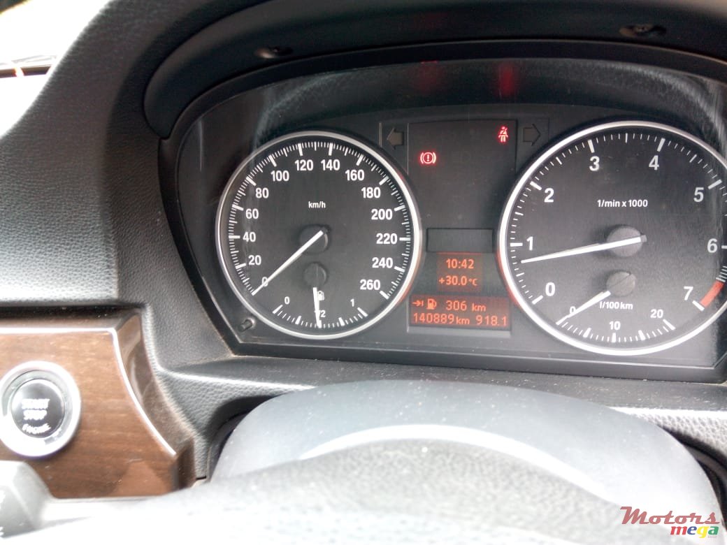 2009' BMW 316 i photo #6