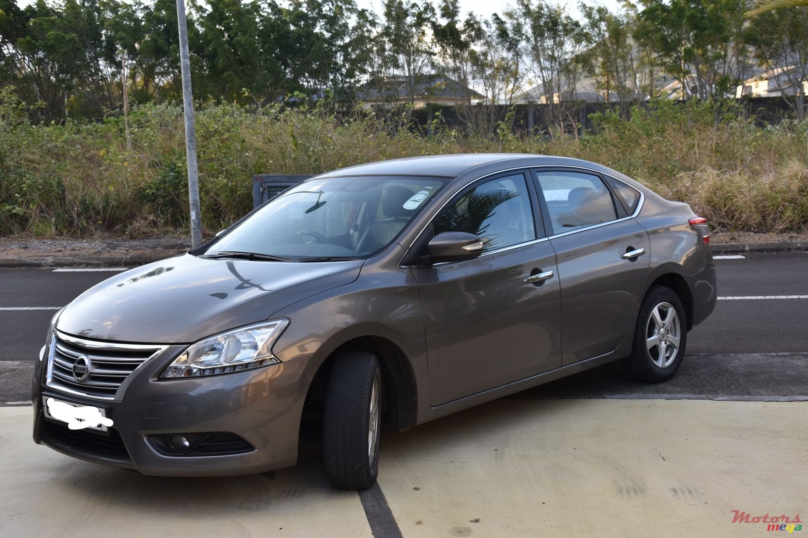 2013' Nissan Sentra ELEGANCE photo #5
