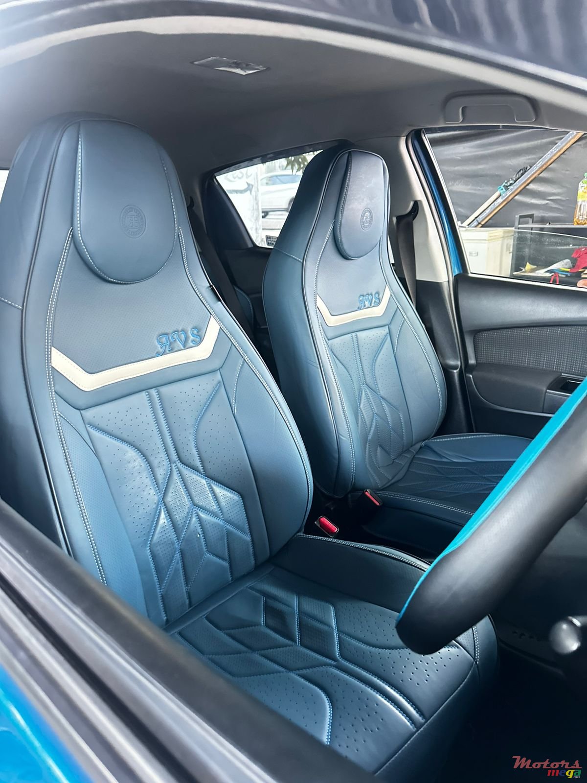 2019' Toyota photo #7