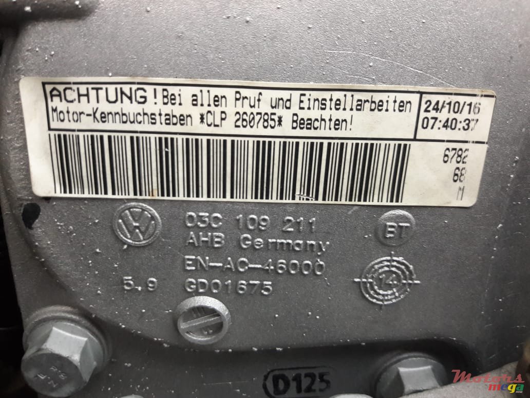 2017' Volkswagen Polo photo #6