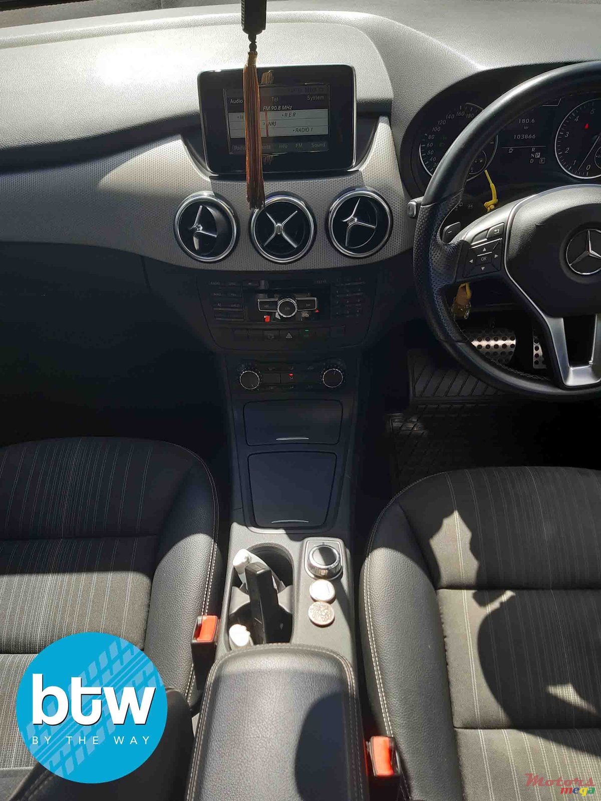2013' Mercedes-Benz B-Class 200 photo #6