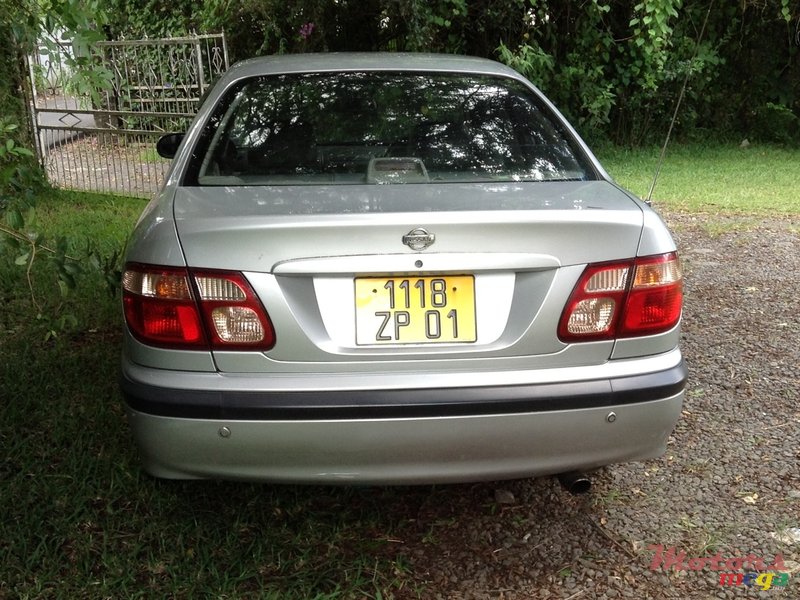 2001' Nissan Sunny photo #3