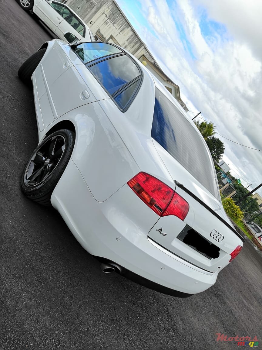 2010' Audi A4 1600cc photo #2
