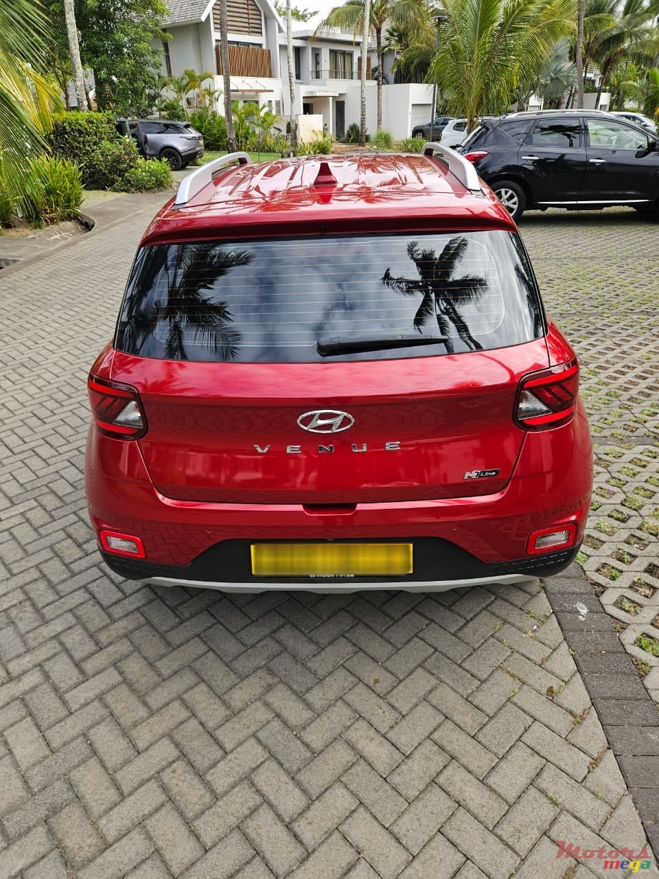 2021' Hyundai Venue photo #4