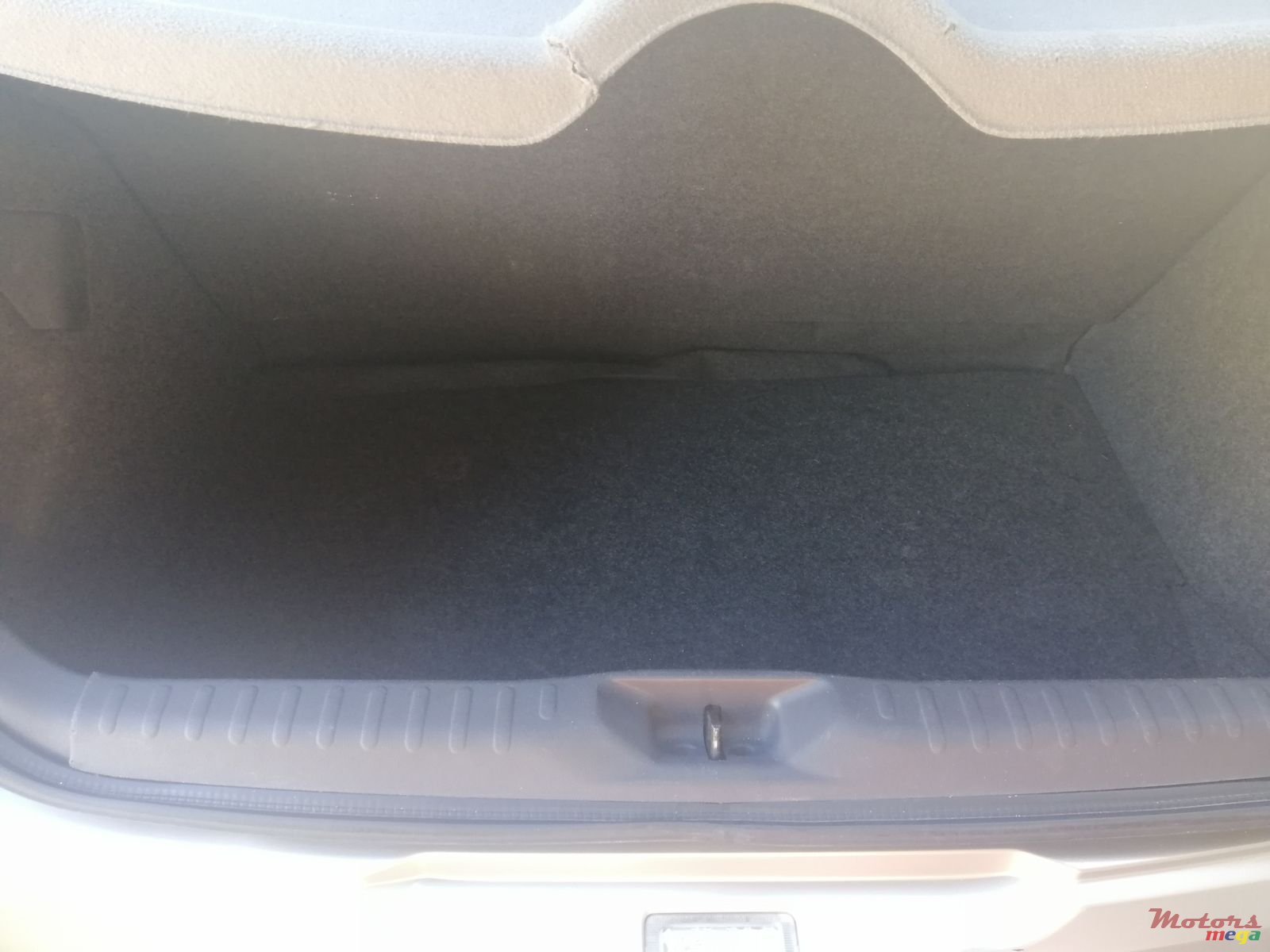 2003' Nissan March photo #5