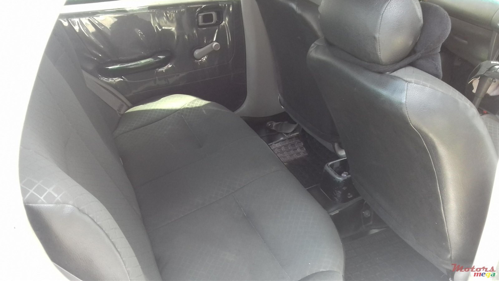 1999' Nissan March photo #6