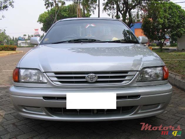 2000' Toyota Soluna photo #1