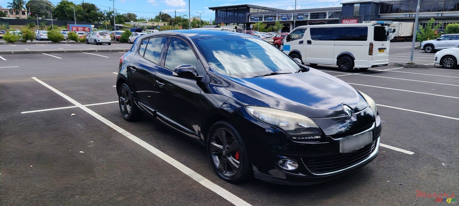 2014' Renault Megane photo #6