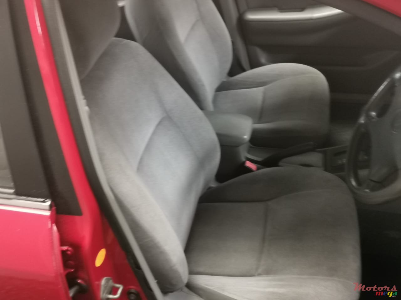 2001' Toyota Corolla NZE photo #7