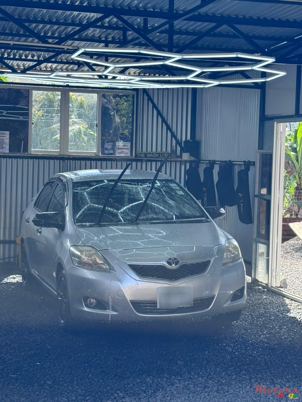 2012' Toyota Belta photo #2