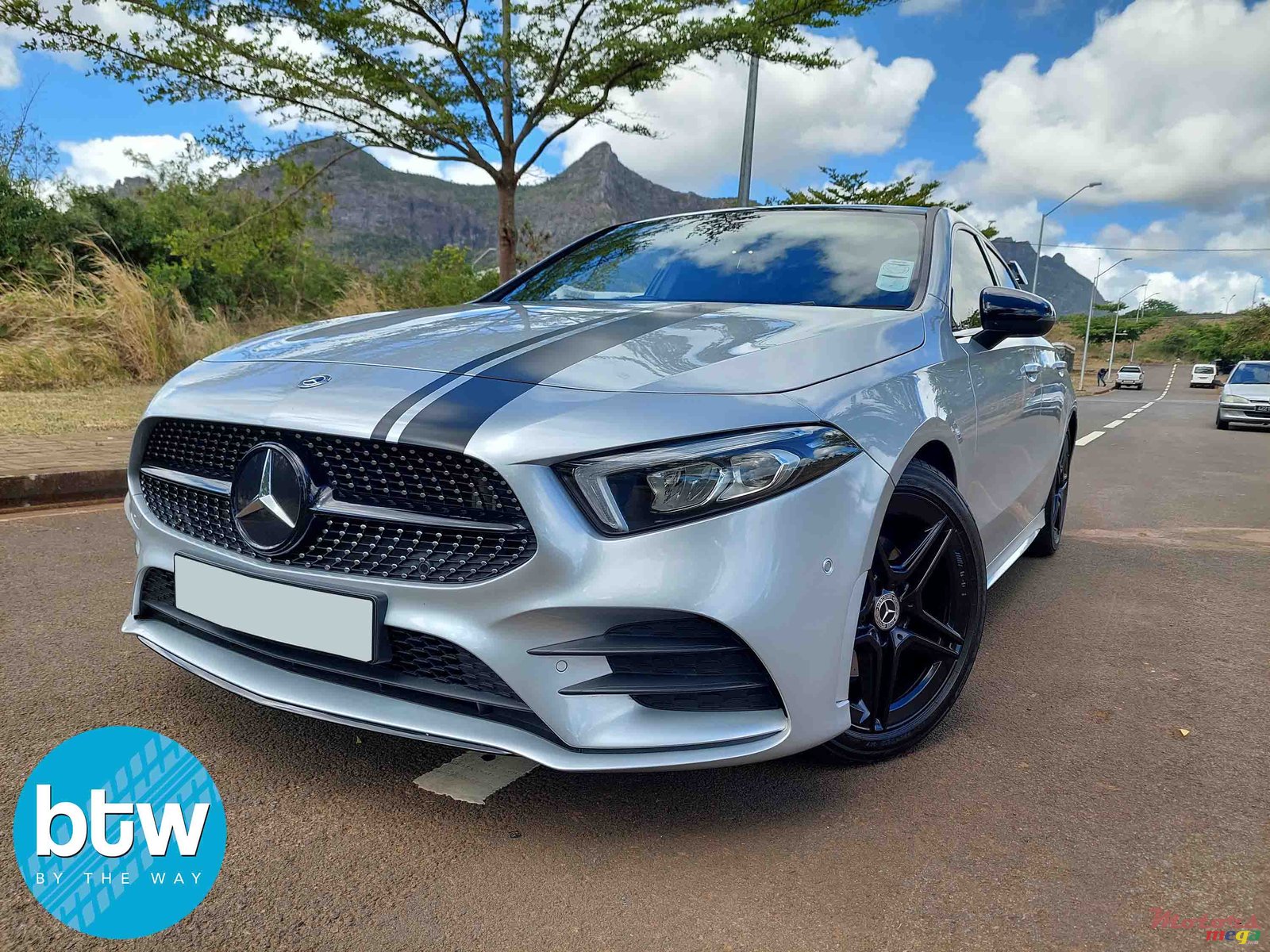 2019' Mercedes-Benz A 200 photo #2