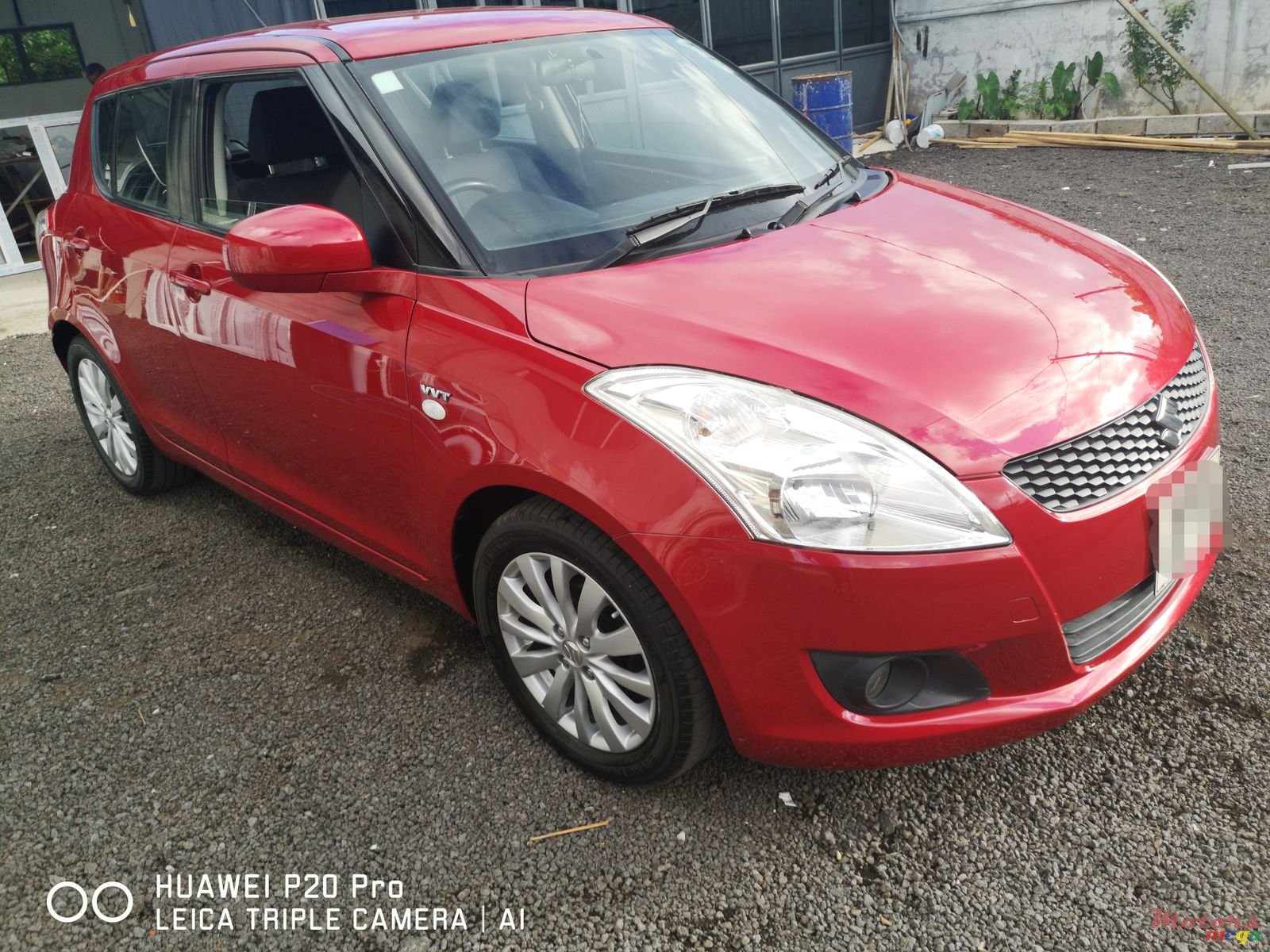 2013' Suzuki Swift photo #2