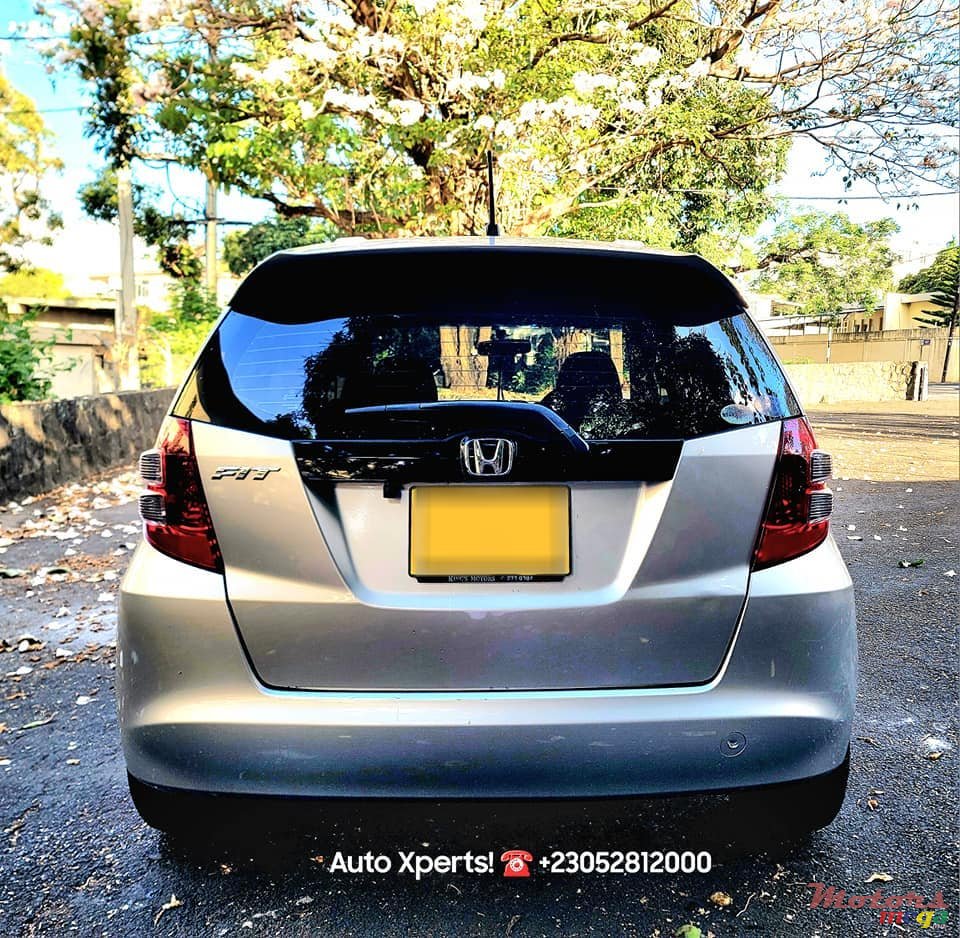 2010' Honda Fit photo #3