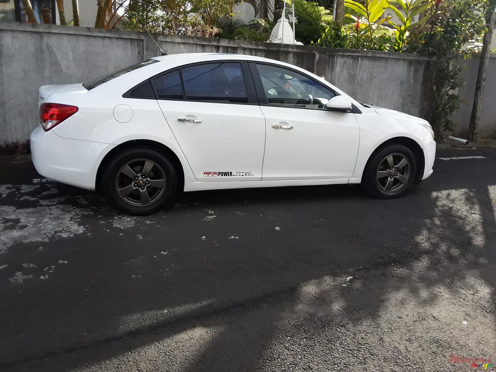 2013' Chevrolet Cruze photo #1