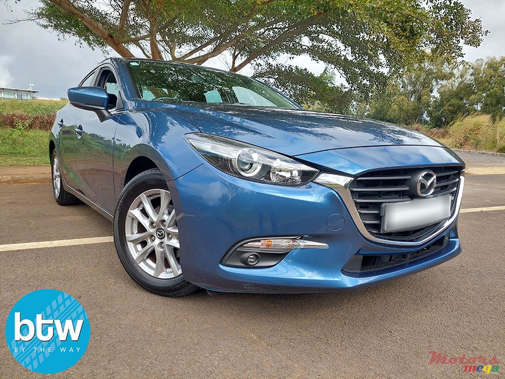 2018' Mazda 3 photo #1