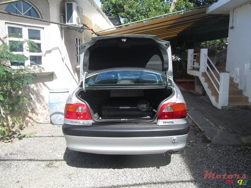 1999' Toyota Corona Avensis photo #7