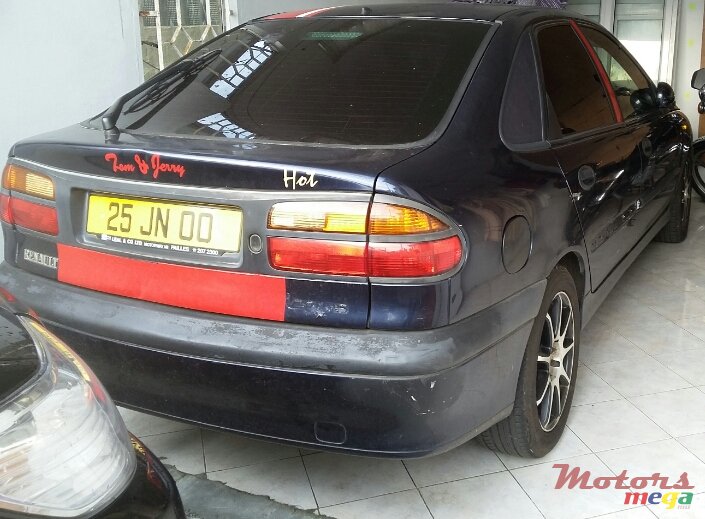 2000' Renault Laguna photo #1