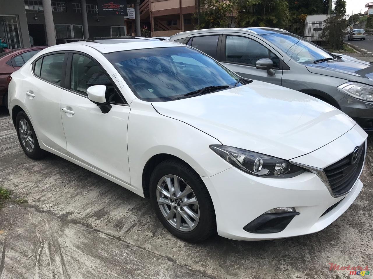 2016' Mazda 3 photo #4