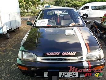 1994' Daihatsu Charade 1000 photo #1
