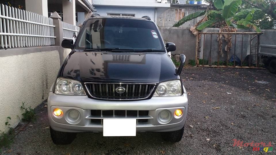 2000' Toyota Cami photo #1