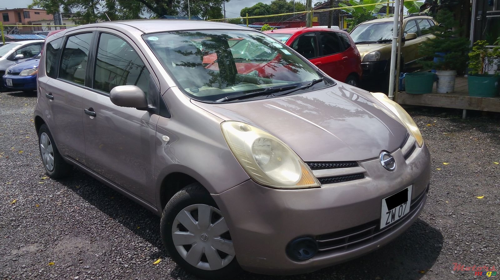 2007' Nissan Note photo #1