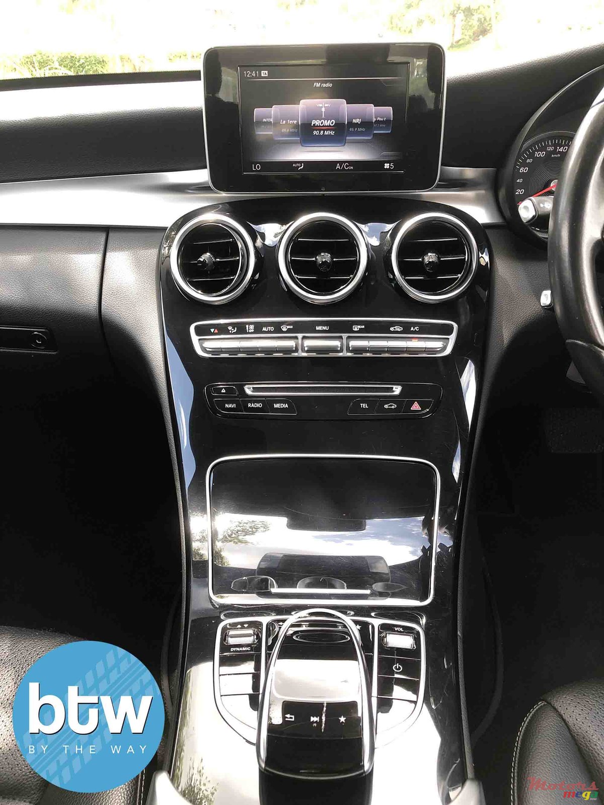 2016' Mercedes-Benz C 180 photo #6