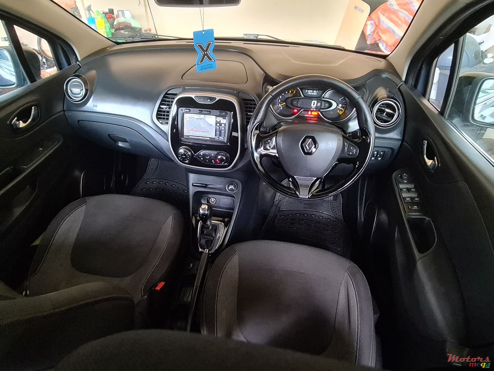 2014' Renault Captur Automatic photo #4