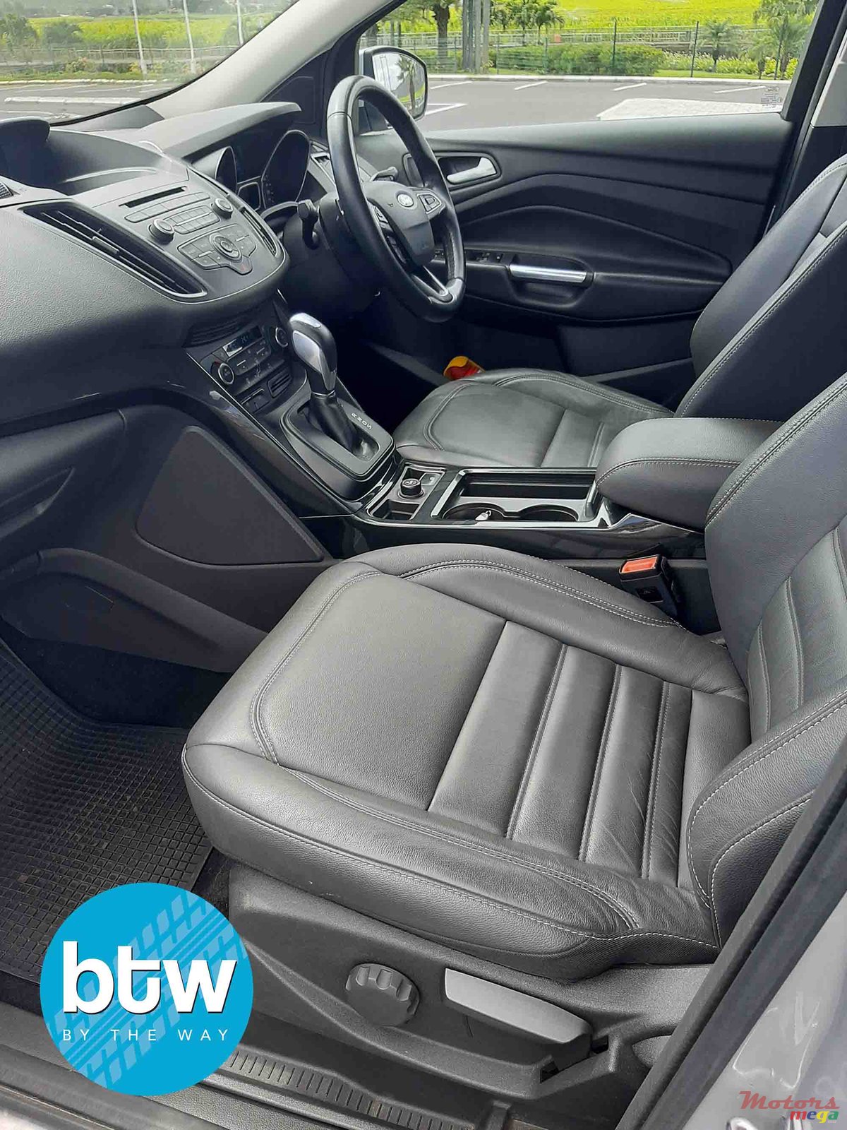 2017' Ford Kuga photo #5