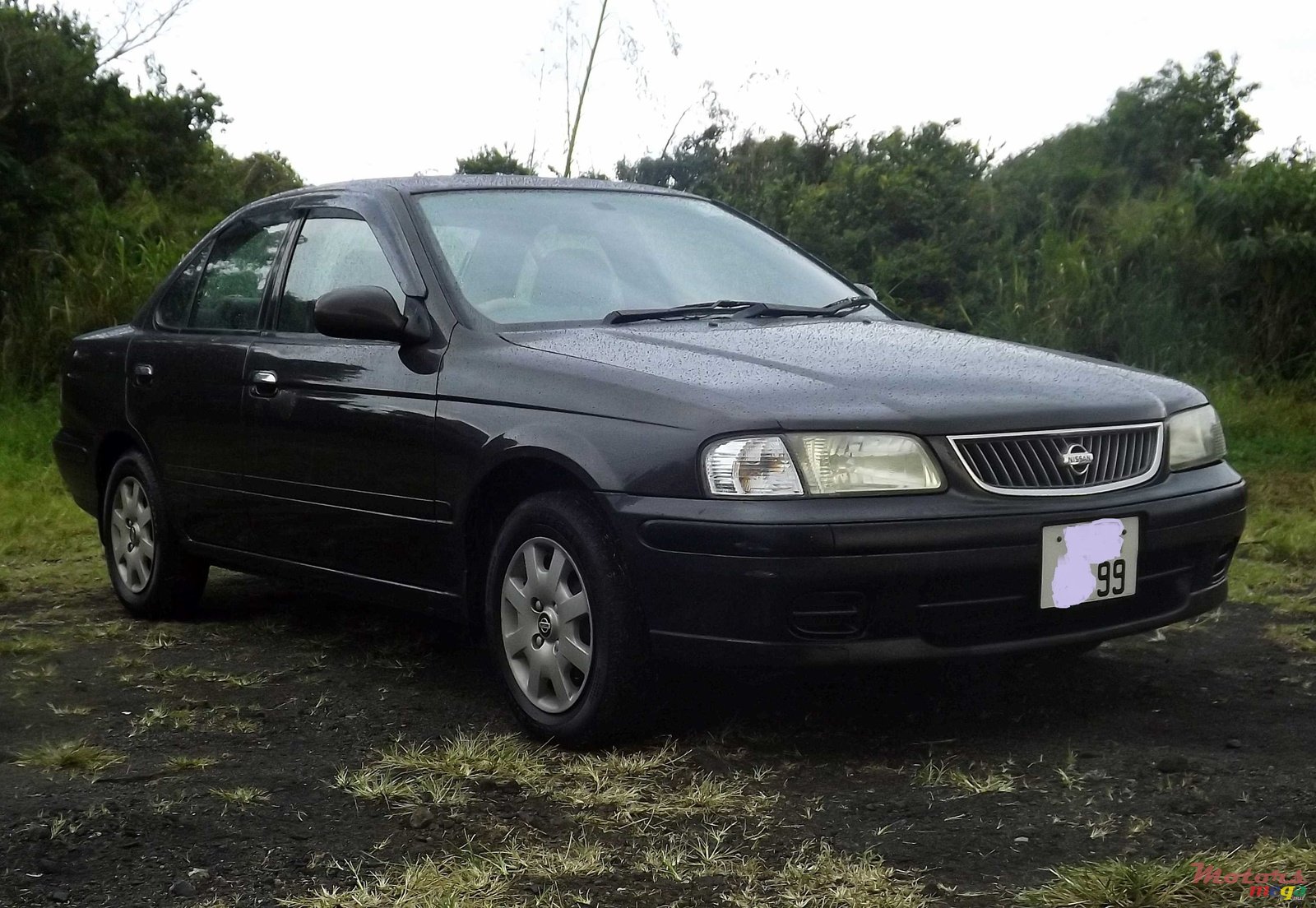 1999' Nissan Sunny B15 Super Saloon photo #1