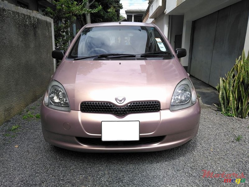 1999' Toyota Vitz ECHO photo #1