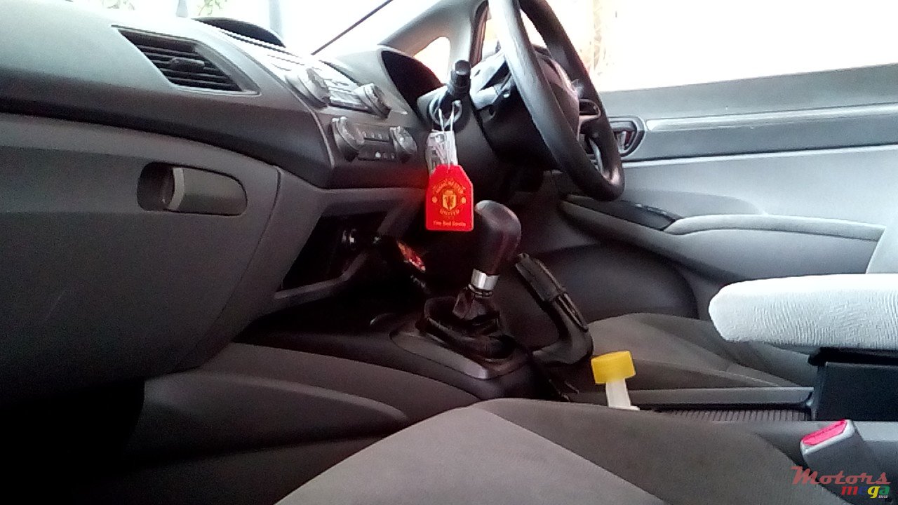 2008' Honda Civic photo #5