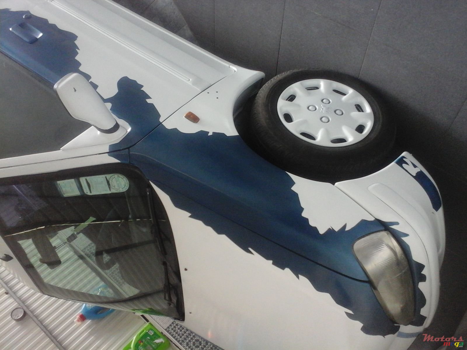 1998' Peugeot 106 photo #1